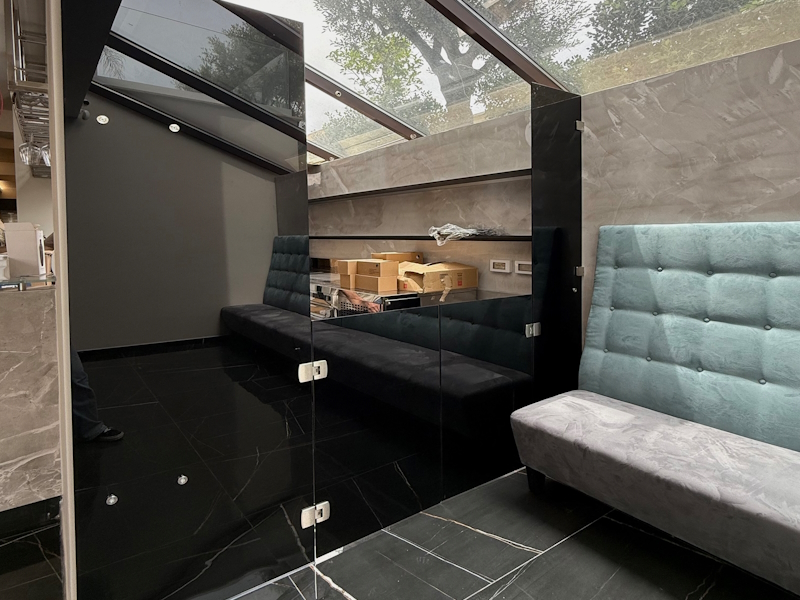 Progetti su misura in vetro per architetti e designer